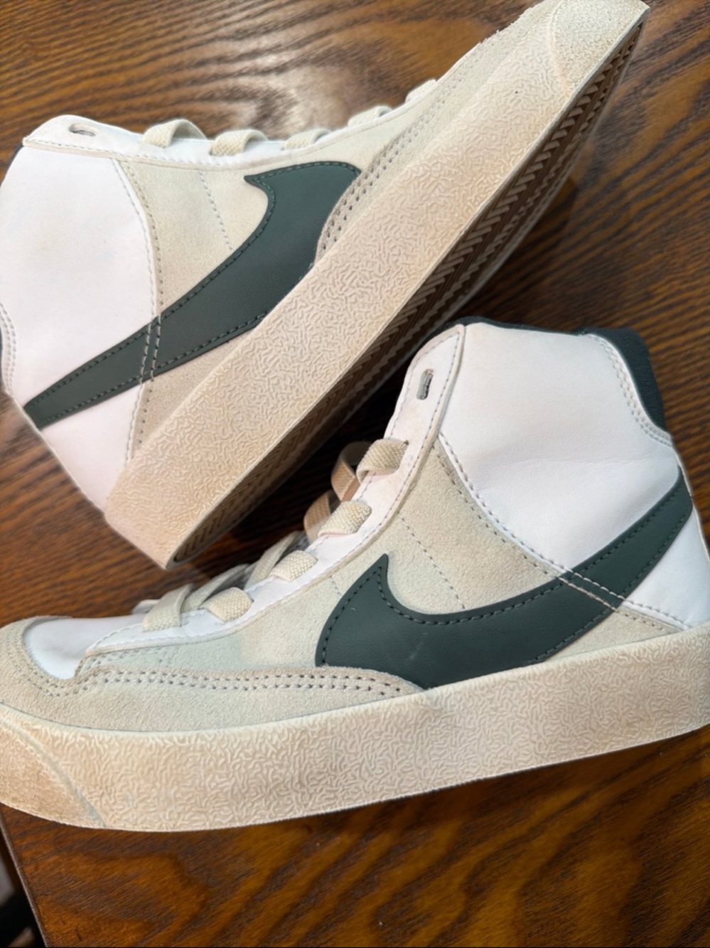 New Nike Blazer Mid  | size 1 Y